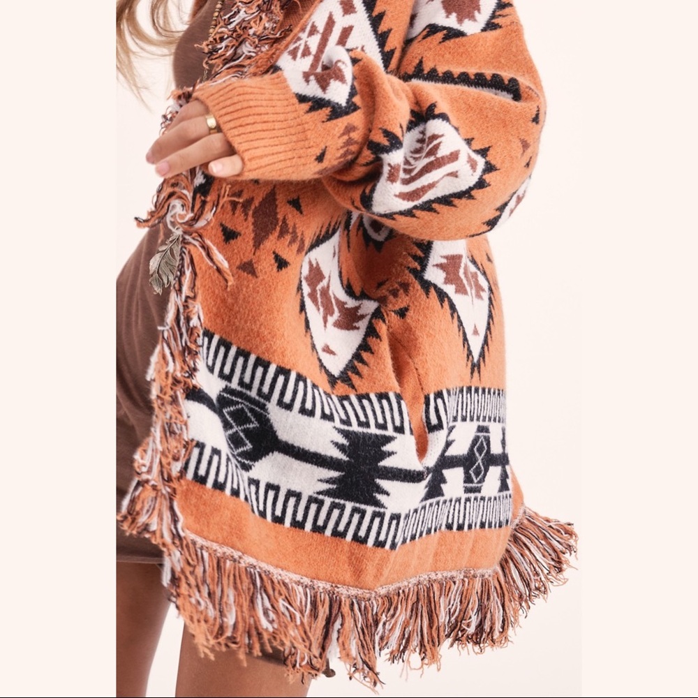 Aztec Retro Cardi Rust - Picture 6 of 9